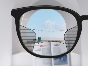 Đa tròng đánh Zeiss (  có cả dòng đổi màu )